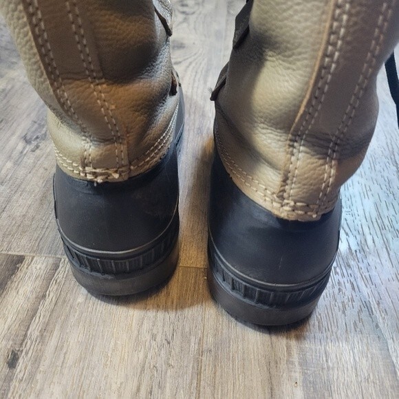 Sorel black and tan duck boots - Picture 6 of 7